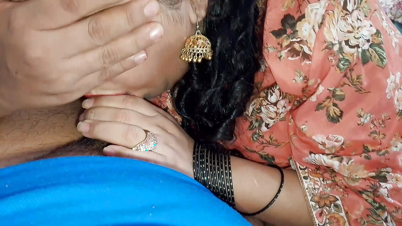 Compilație cu sex în poziția misionarului cu cuplu indian