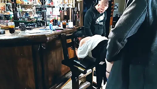 Er mag es, zuzusehen, während sein freund mich fickt
