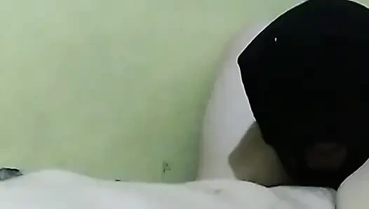 Masseuse gets beautiful and sexy female customers