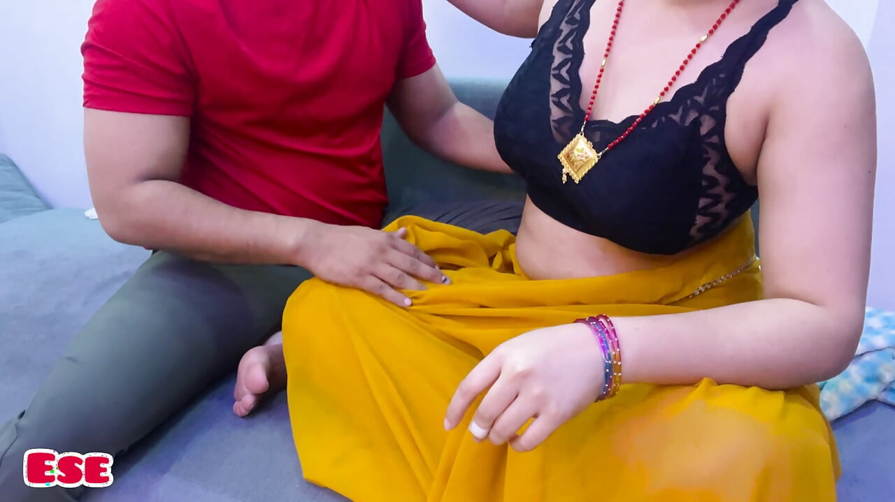 Chachi Ki Chudai Jab wo gharpe Akeli thi... aur boor ho rahi thi...