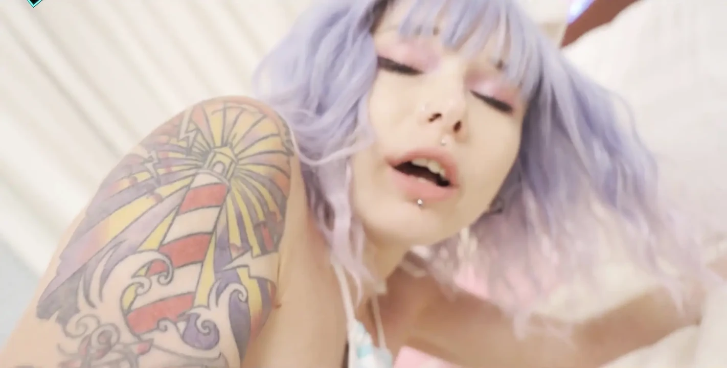 Cute Kitty Rides Dildo. Karneli Bandi