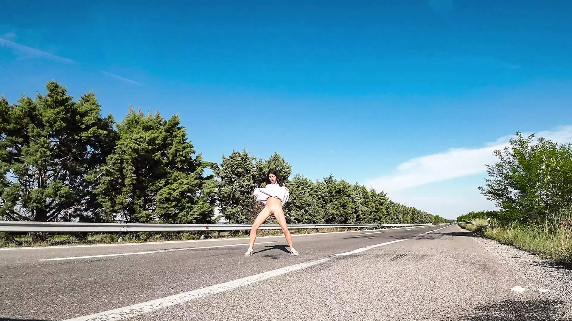 Katy在10个小时的旅行中撒尿了多少次