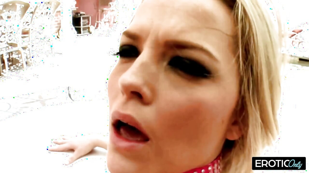 Blonde in Fishnet Deepthroats BBC Outdoors
