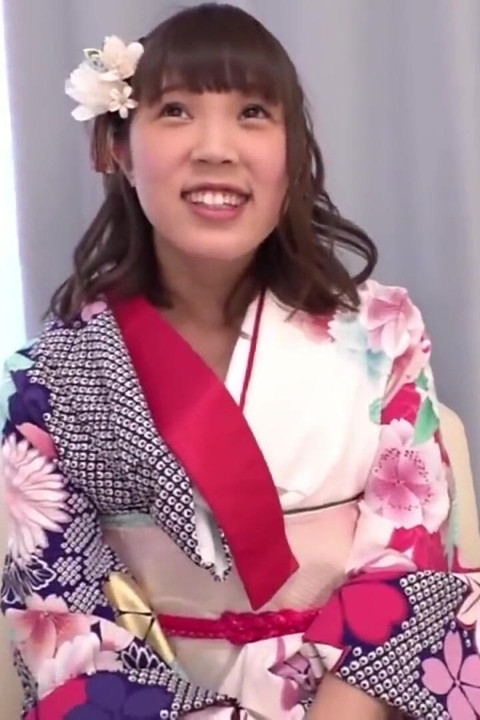 Shy Kimono Beauty Picked up and Introduced to a Thrilling New Kind of Pleasure - Chapter2