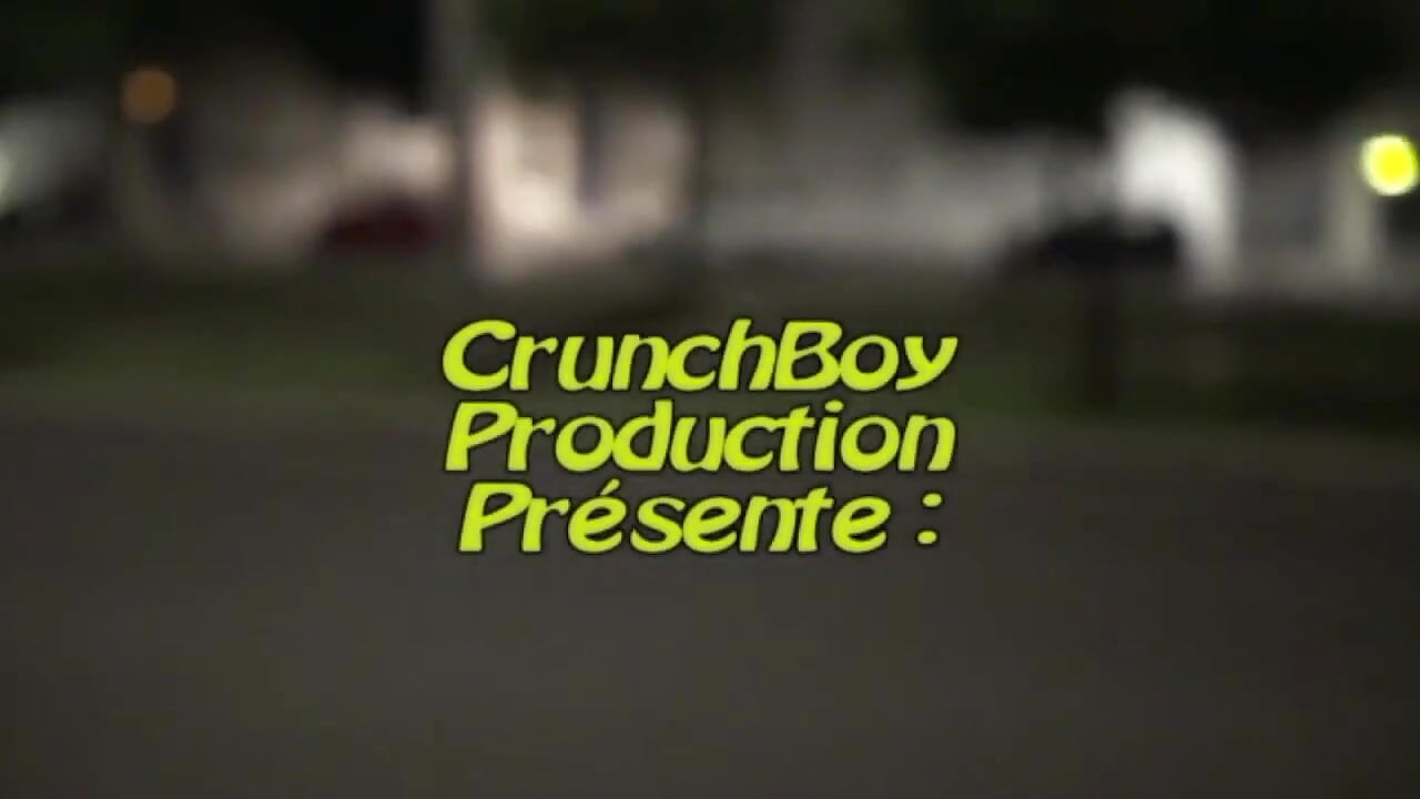 まっすぐに犯されたジョーダンフォックスの路上展示