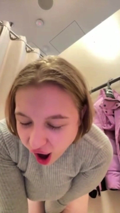 Extreme cumming in the locker room with jucielussie | Clip 1