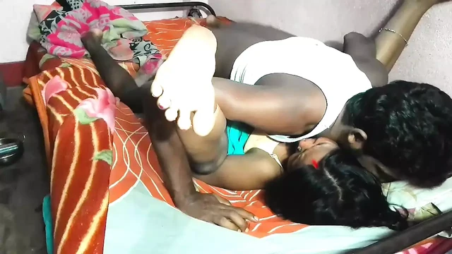 Hot my aunty sex full night enjoy drink uncles work America