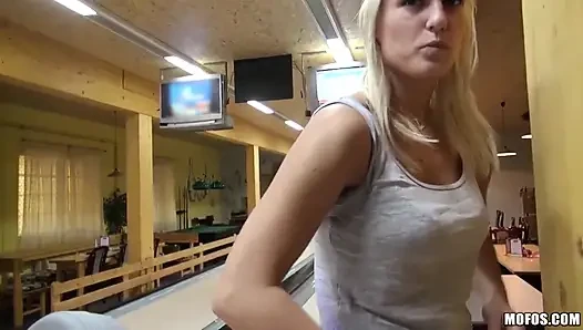 Öffentliche pickups - Blanche Bradburry weiß, wie man die eier arbeitet