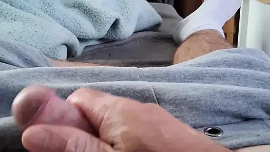 Dupee187 ateşli ve yalnız hissediyor