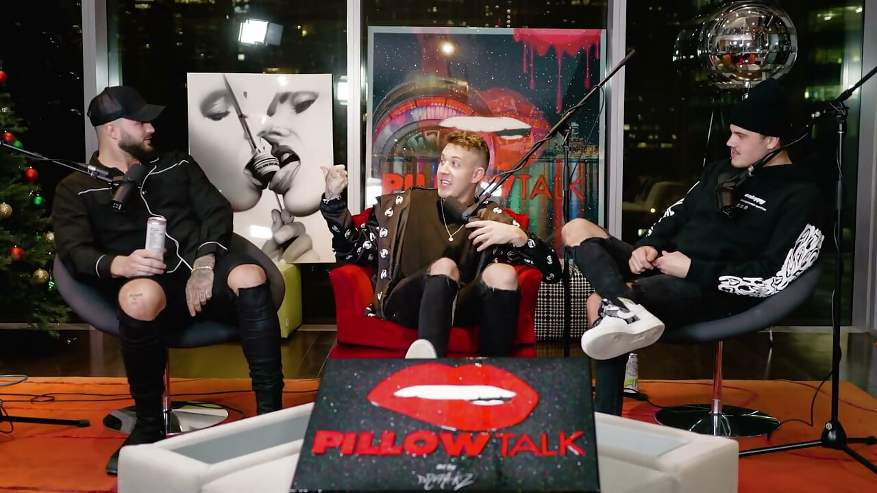 Brad Sousa Pergunta pro Jake Paul Como é o Gosto do Pau Dele!! (drama da Tana Mongeau)