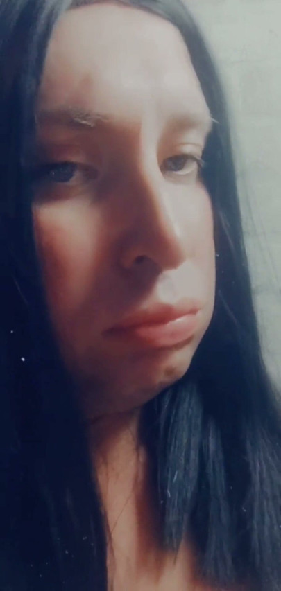 Bonnie masturbates and ends sweetly, tasting the cum. | Clip 2
