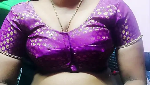 Desi house owner mohini Aunty sex