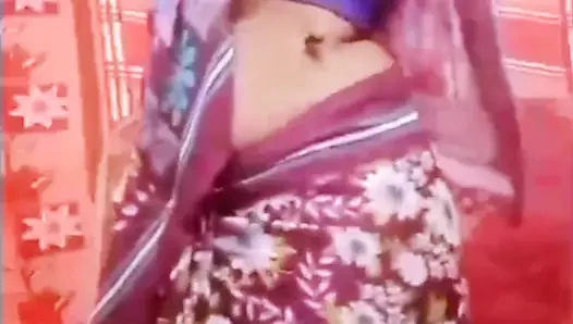 Desi Indian Tamil Wife Renu Nude Live Call Sugar Stepdaddy Boobs Slap Pussy Finger Ass Fuck Hot Voice!