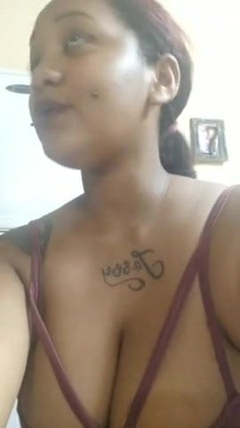 sexy back girl doing sefies 3.mp4