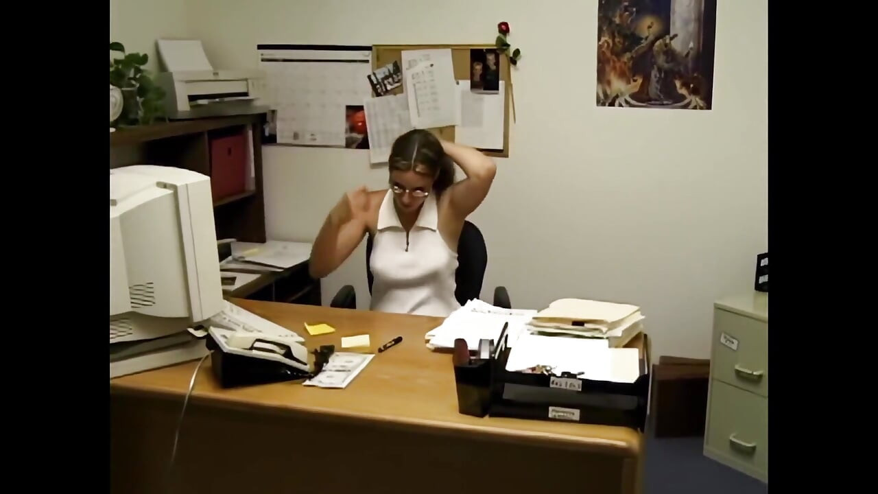 Casey Klein: Jebi me kao drolju i svrši jako na meni