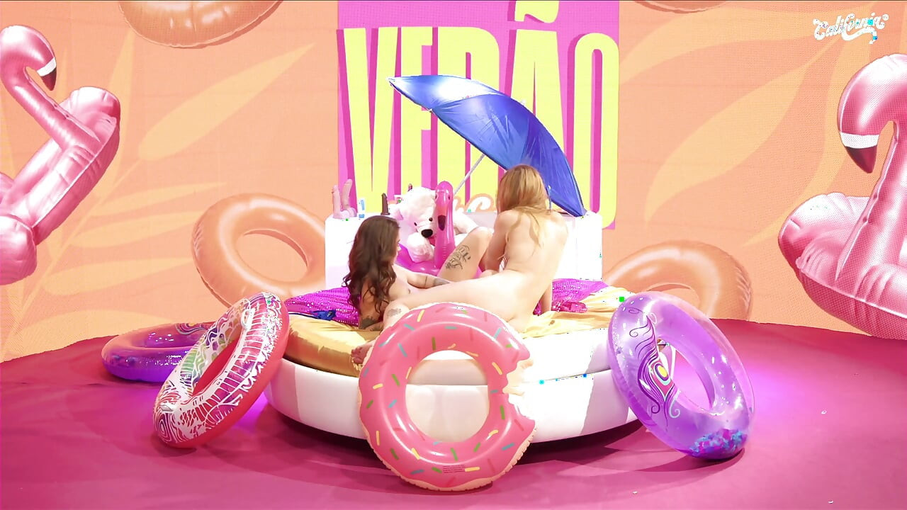 Heta Latina Lesbiska Nadia Lima Och Sophi Delyon