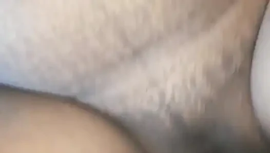 Abang tiriku yang botak ngentot aku dan mempublikasikan videoku
