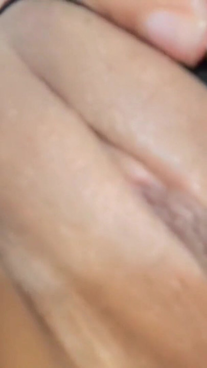 Indian village girl fucks hot pussy fingering and showing tits and fingering in video | Clip 1
