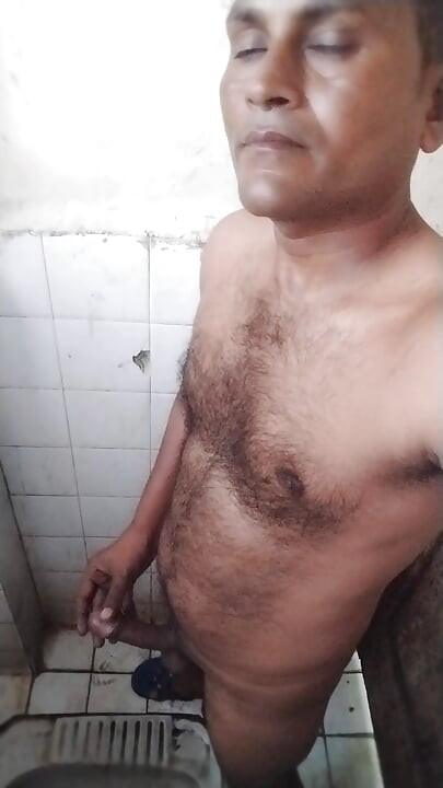 Verklig pojke desi man badrum masterbation gay ensam