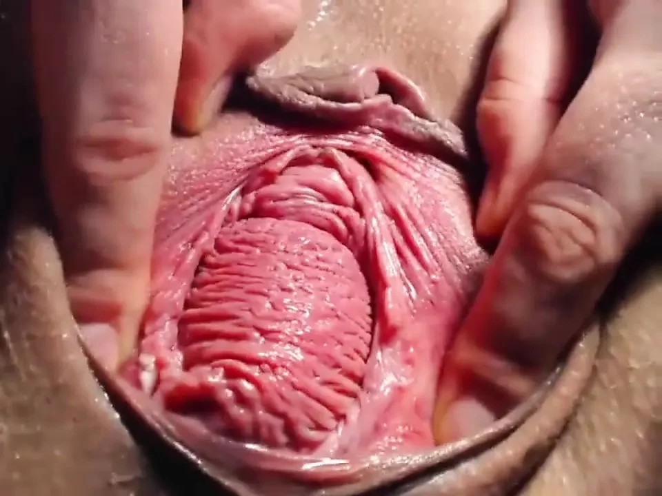 Pussy fuck, fist,speculum, spread and squirt