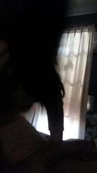 Antifaz mamando