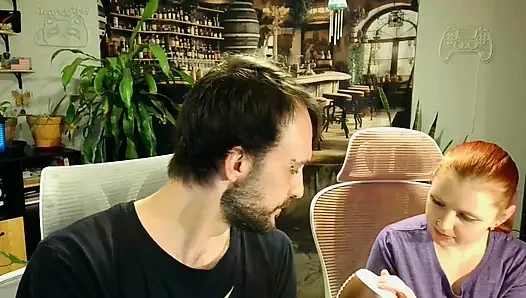 Aivsmy Titreşimli Futbol Vuruşçusu Kutu açıyor