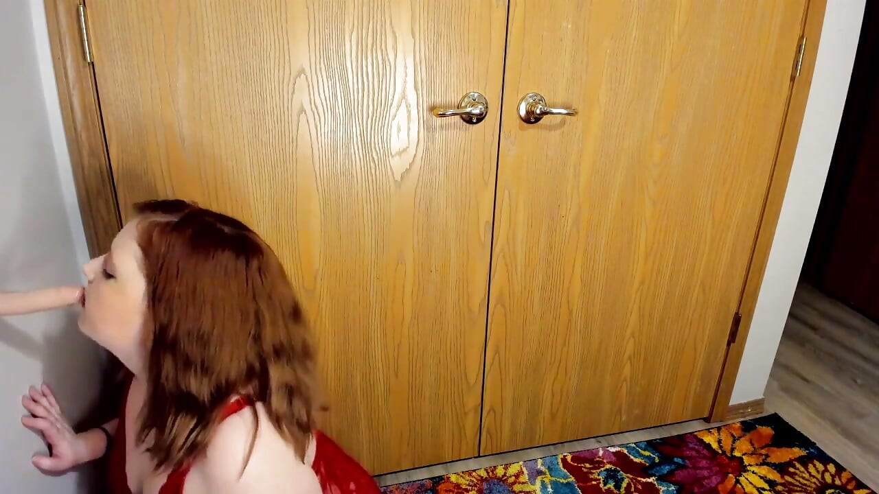 Mister 3 blowjob booth