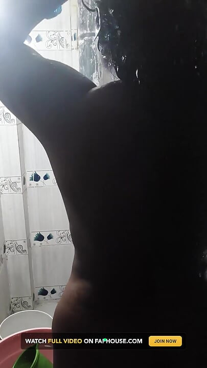 泰卢固语超级视频中的泰卢固视频和浪漫