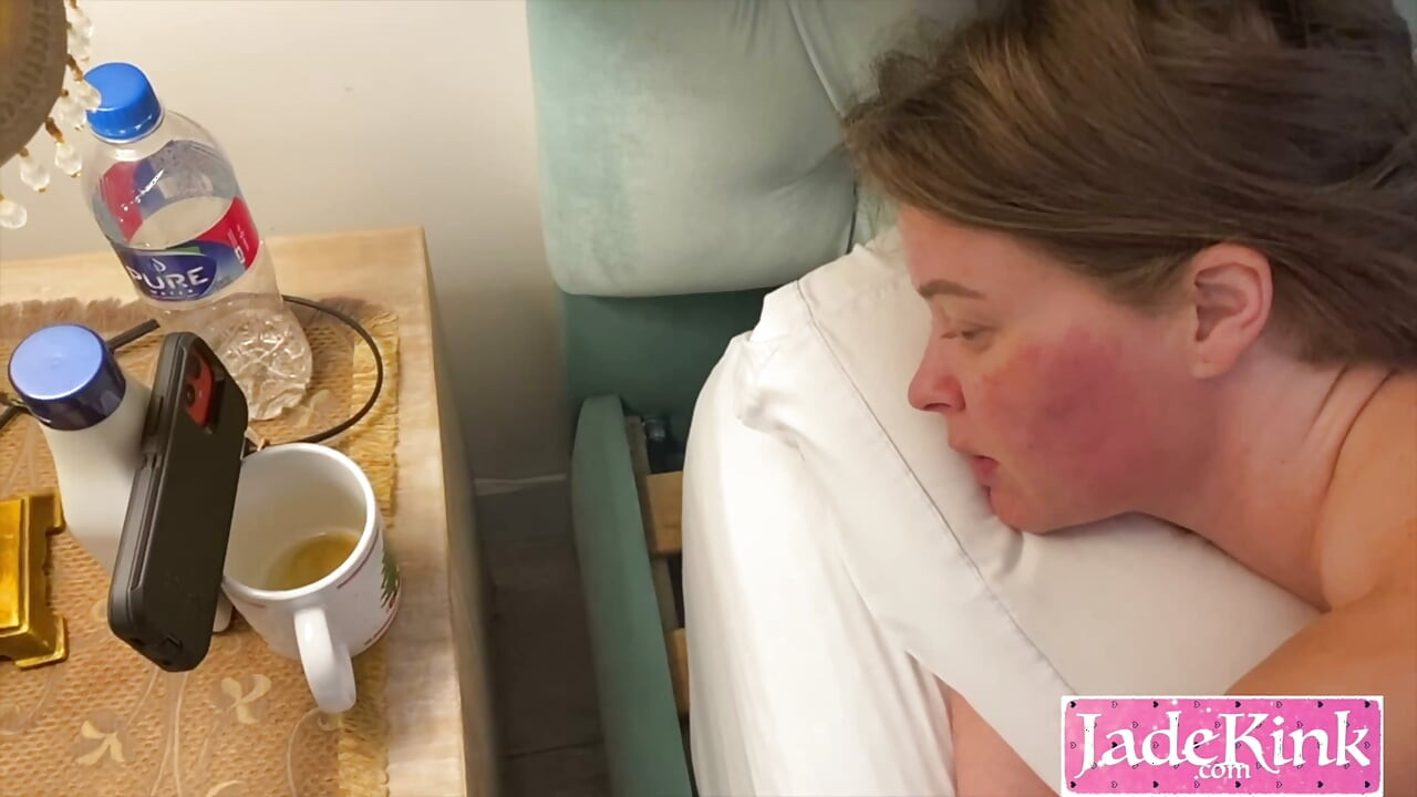 Amateur dirty talking MILF fucked - Homemade mature video