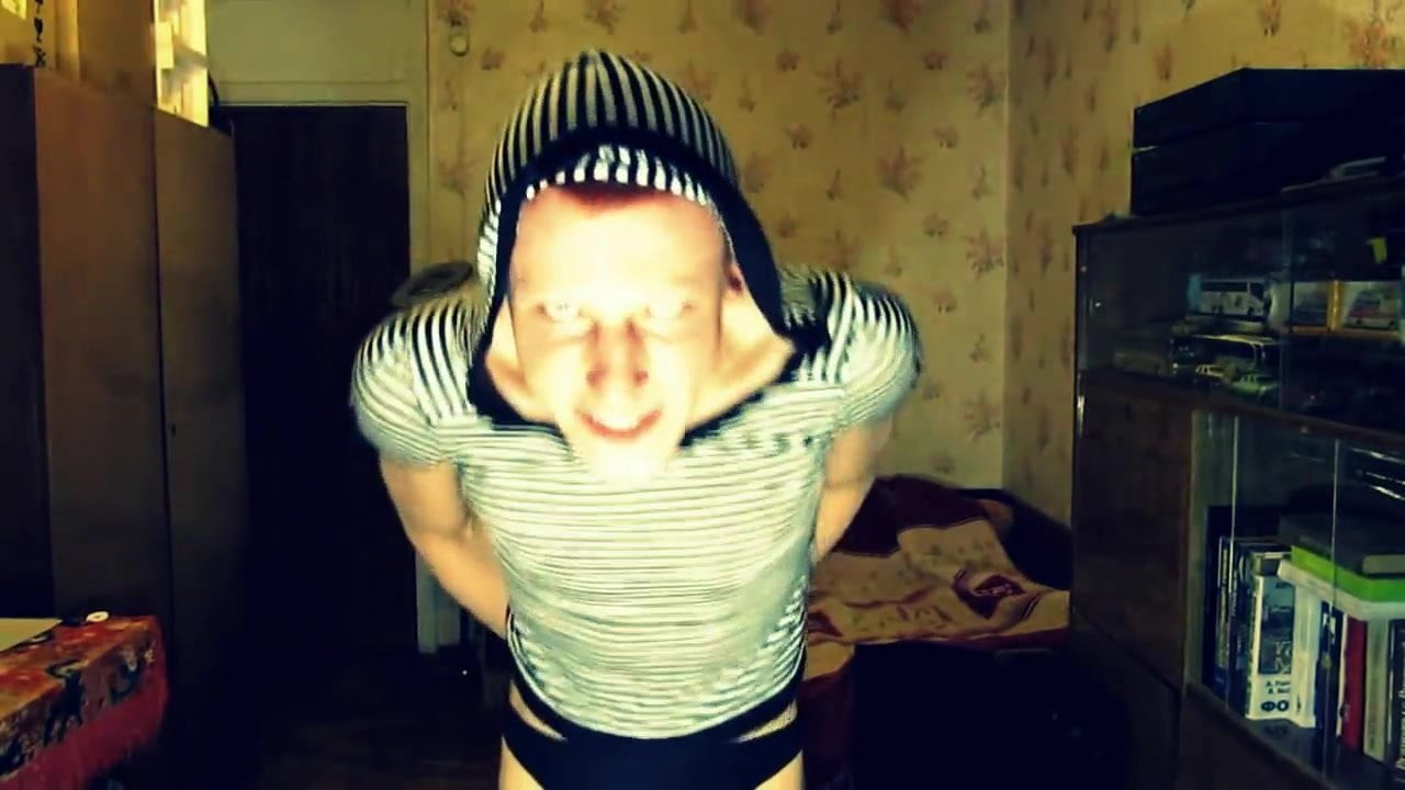 TWINK IS ALWAYS HUNGRY FOR RAW COCK