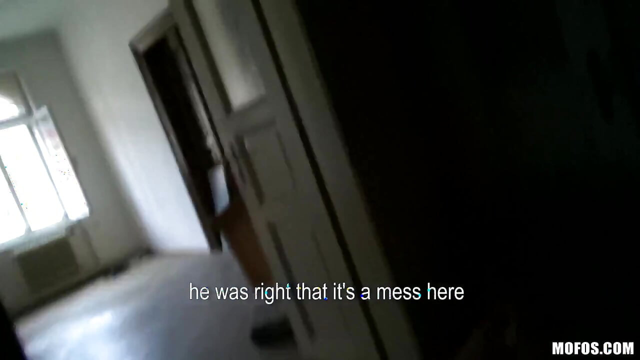 Pickups - Russian Big Tit Irina Needs Q'uick Cash & Gets Pussy Pounded by Steve in Exchange for Her a Warm Place to Stay