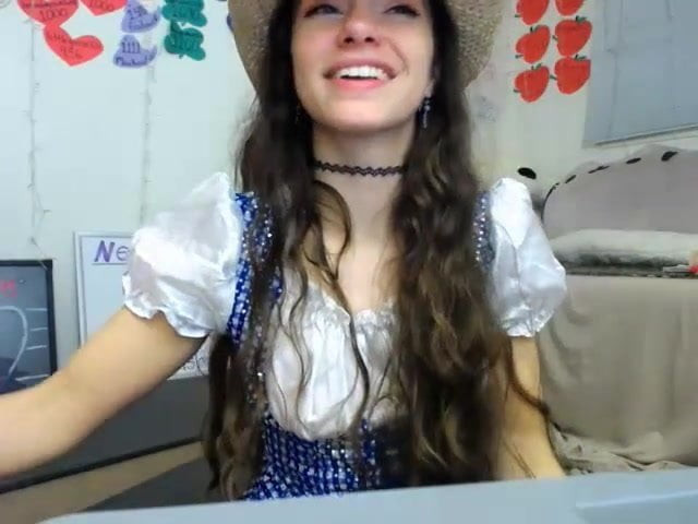 C.L. Oils Body Dances Show Feet Sucks and Fucks Dildo