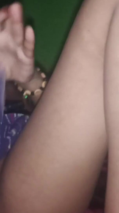 Lucknow's Sudha Bhabhi makes a video alone in her room | Clip 2