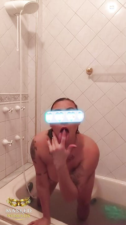 O banho foi delicioso, e eu realmente gostei. Imagine o que veio a seguir ...