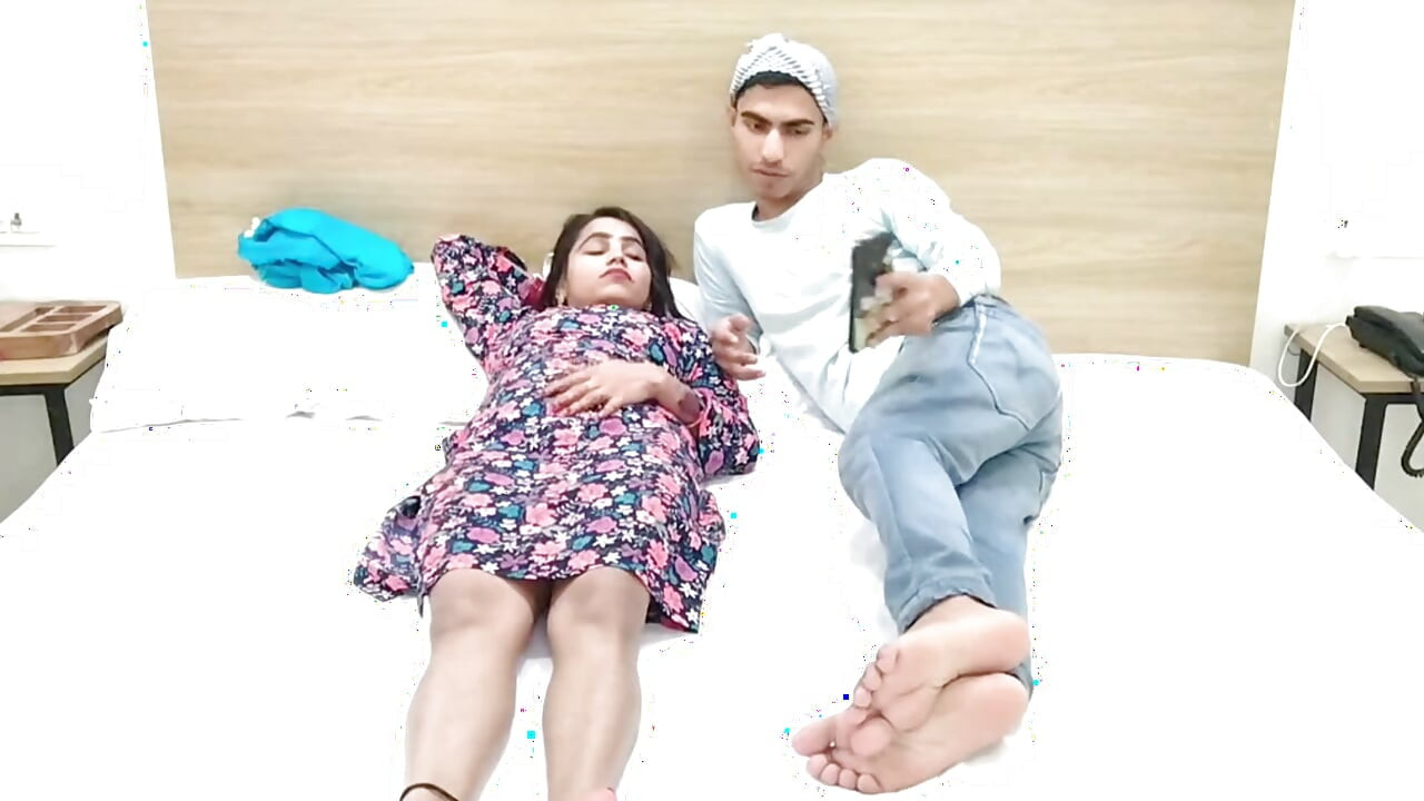 Fodida meia-irmã depois de mostrar seu vídeo sujo