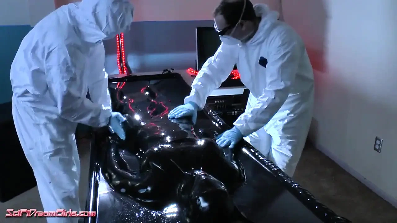 SciFi Dreamgigirls #7：Titan -vs- Ashley 3000