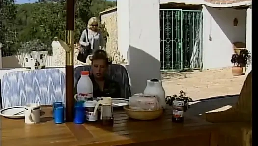 Horoz paylaşmayı seviyoruz