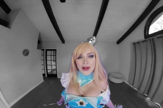 Passthroughvr jewelz blu yarağına doyamayan şehvetli prenses Rosalina'yı tasvir ediyor