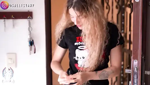 Thief Breaks In & Gets Caught Humping Latina's Thick Ass - Power Flip Tribbing Orgasms!