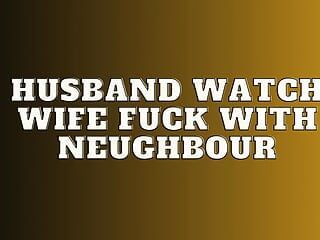 Муж наблюдает, как жена трахается с соседями