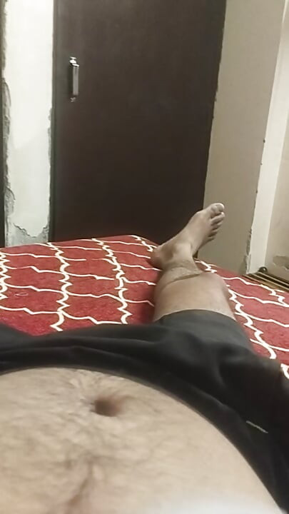 Masturbation in house no body in home plz come babu