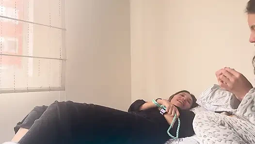 Bizi domine etmek için iplerle oynuyorlar