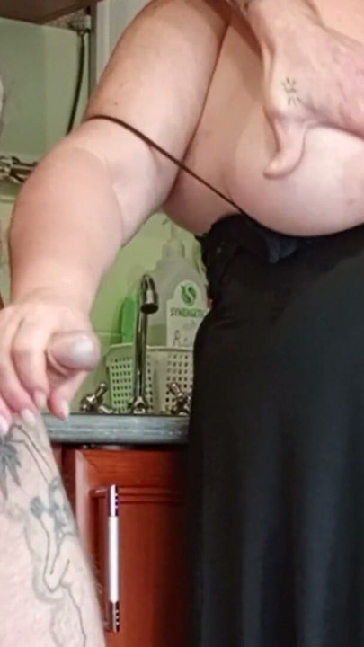 mother-in-law with big tits saw my standing cock and began to masturbate it until I cum close up | Clip 1
