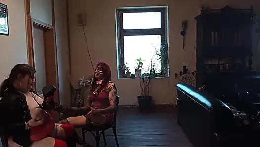 Курящая Шлюха Джисси Трахает Моих Щенков