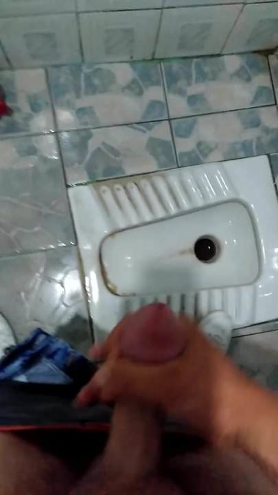 Huge dick shooting