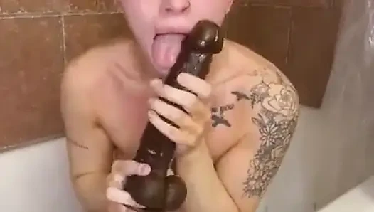 Shower Throat/anal Training