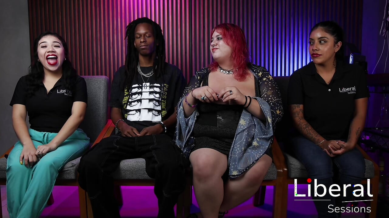 BBW - BBC GETS FUCKED BY HUGE PENIS HER TITS BOUNCE