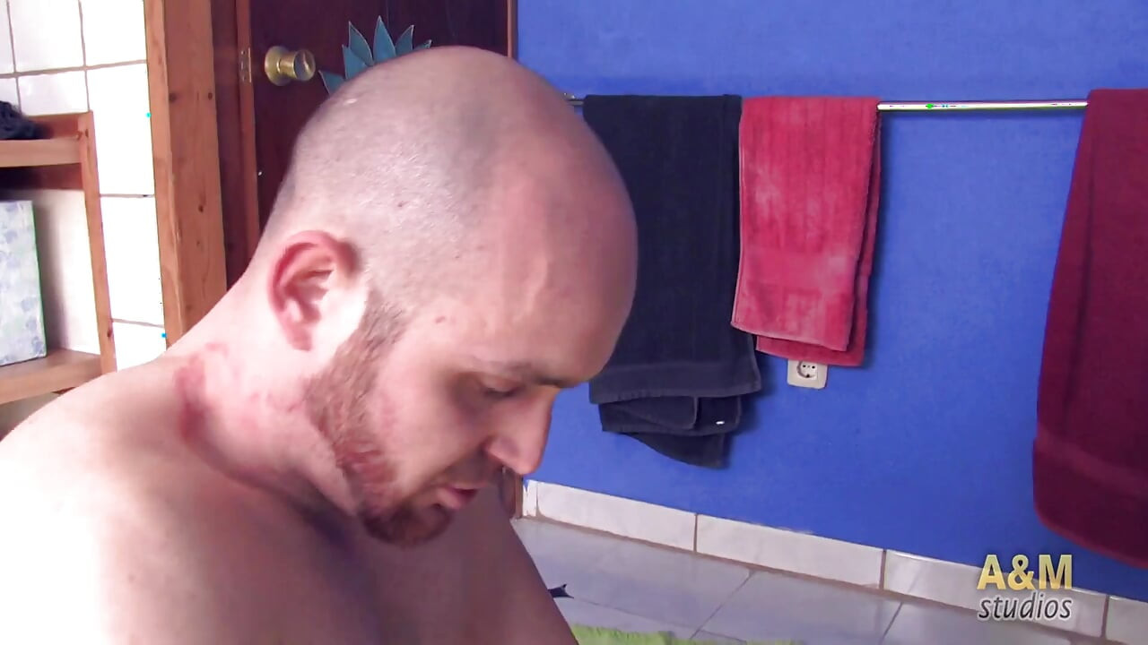 Veronica Golden horny latina with suggestive ass !!!