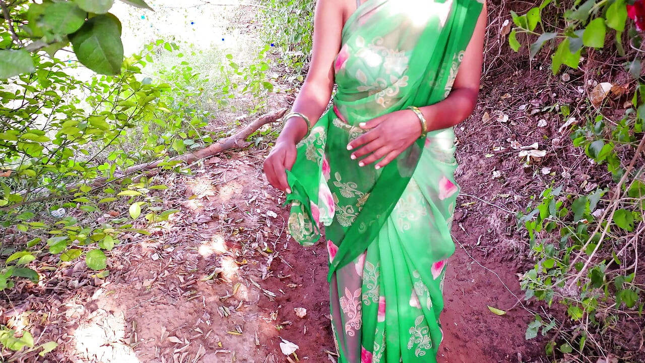 Aaj Gaye bhabhi ji ke sath kheton mein