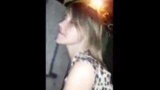 Fodeu a prostituta atrás das garagens